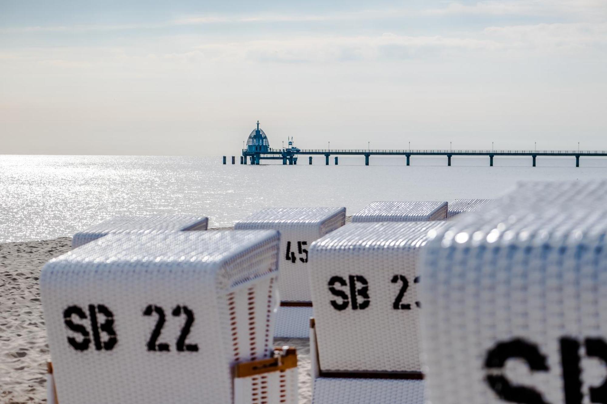 Casa Familia Usedom Mit All Inclusive-Halbpension Zinnowitz Exteriör bild